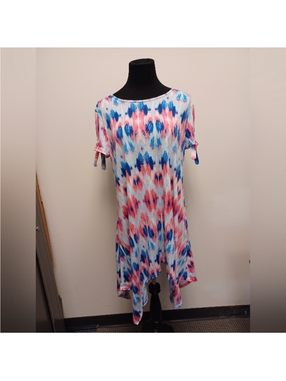Bobbie Brooks Pink Blue and White Midi Dress